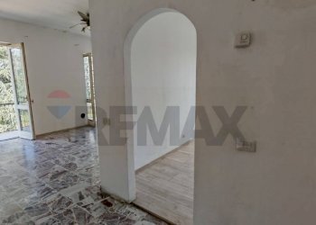 Stanza vuota - Three-room apartment VIA SAN ROCCO
53, Vergiate - photo 11