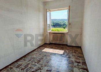Stanza vuota - Three-room apartment VIA SAN ROCCO
53, Vergiate - photo 19