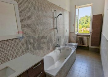 Bagno - Three-room apartment VIA SAN ROCCO
53, Vergiate - photo 21