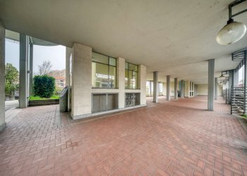 dsc01433 - Quadrilocale via Strambino, 9/B, Torino - foto 2