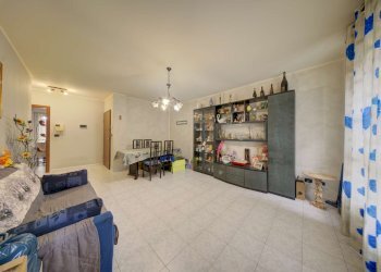 dsc01326_27_28_29_30 - Quadrilocale via Strambino, 9/B, Torino - foto 6