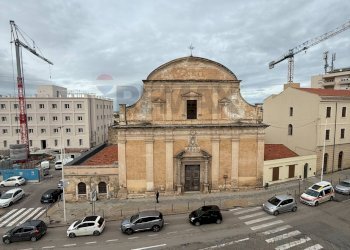 Edificio all\'aperto - Trilocale via Saffi
 
3, Sassari - foto 2