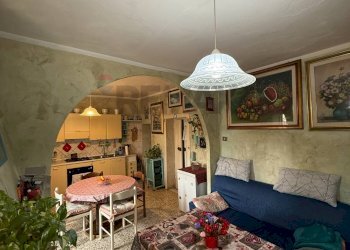 Sala da pranzo - Trilocale via Saffi
 
3, Sassari - foto 5