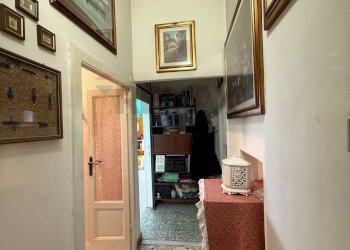 Hall / corridoio - Trilocale via Saffi
 
3, Sassari - foto 6