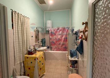 Bagno - Trilocale via Saffi
 
3, Sassari - foto 8