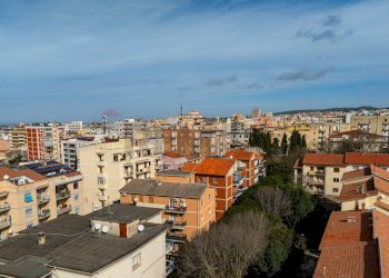 Edificio all\'aperto - Appartamento Via Enrico de Nicola
 
2, Sassari - foto 4