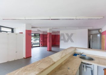 Piscina - Locale Commerciale Via Degli Astronauti
snc, Sassari - foto 10