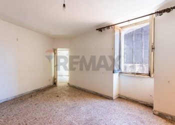 Stanza vuota - Casa semi indipendente Via Roma
 
6, Osilo - foto 3
