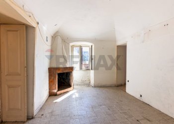 Stanza vuota - Casa semi indipendente Via Roma
 
6, Osilo - foto 6