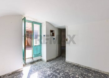 Stanza vuota - Casa semi indipendente Via Roma
 
6, Osilo - foto 10