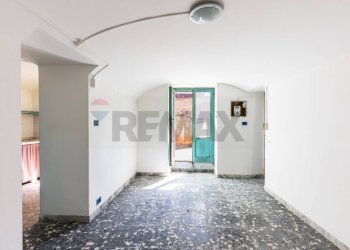 Stanza vuota - Casa semi indipendente Via Roma
 
6, Osilo - foto 16