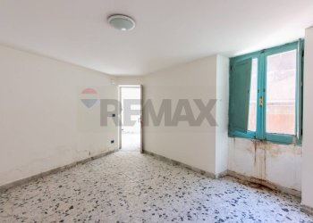 Stanza vuota - Casa semi indipendente Via Roma
 
6, Osilo - foto 17