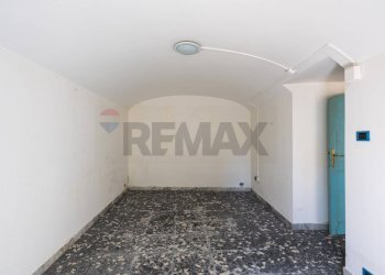 Stanza vuota - Casa semi indipendente Via Roma
 
6, Osilo - foto 20