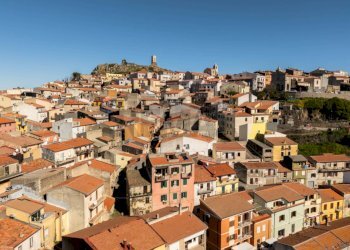 Edificio all\'aperto - Casa semi indipendente Via Roma
 
6, Osilo - foto 27