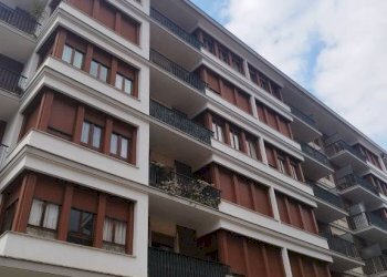 Facciata - Ufficio via della Brunella, 1, Varese - foto 2