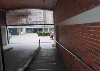 Interno palazzo - Ufficio via della Brunella, 1, Varese - foto 6