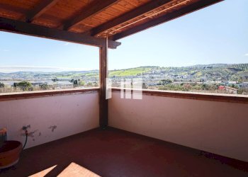 Foto 10 - Attic Via Palmarini Togliatti
 
30, Bellante - photo 10