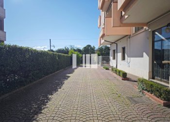 Foto 33 - Attic Via Palmarini Togliatti
 
30, Bellante - photo 33