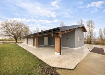 Foto 1 - Villa Via Dosso Valli
 
686, Merlara - foto 1