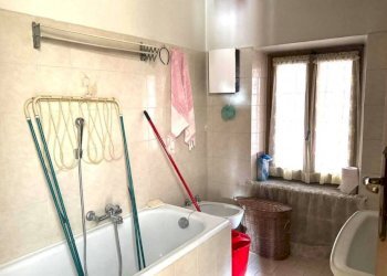 Bagno - Quadrilocale corso Lisa Onorio, 10, Cambiano - foto 8