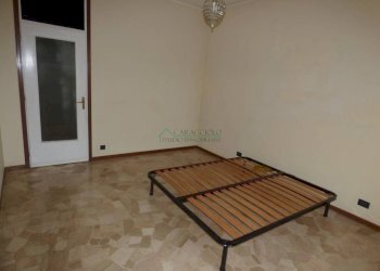 Camera da letto - Three-room apartment via Giovanni Pascoli, Bollate - photo 8