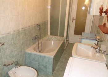 Bagno - Three-room apartment via Giovanni Pascoli, Bollate - photo 11