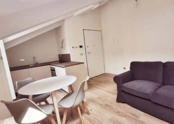 Salone - Two-room apartment via Nizza, 31, Torino (neighborhood San Salvario) - photo 1