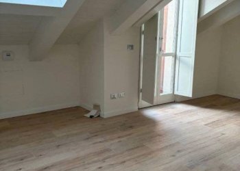 Stanza non arredata - Two-room apartment via Nizza, 31, Torino (neighborhood San Salvario) - photo 19