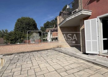 Giardino - Four-room apartment via Commenda, 34, Volpiano - photo 8