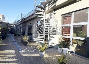 Interno palazzo - Loft via Villa Giusti, 46, Torino (zona Pozzo Strada) - foto 3