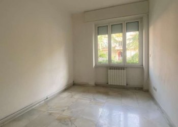 Interni - Quadrilocale viale Nicola Arata, Chiavari - foto 3