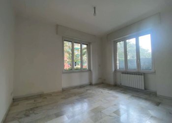 Interni - Quadrilocale viale Nicola Arata, Chiavari - foto 7