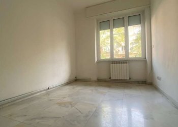 Interni - Quadrilocale viale Nicola Arata, Chiavari - foto 9