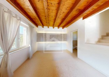 Zona giorno vuota - Villa via degli Atleti Azzurri
 
19, Manerba del Garda - foto 3