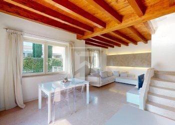 Salotto - Villa via degli Atleti Azzurri
 
19, Manerba del Garda - foto 24