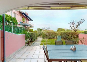 Giardino - Three-room apartment Via pieve vecchia
 
43, Manerba del Garda - photo 2