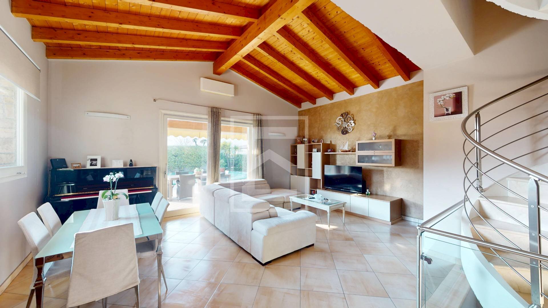 Salotto - Villa via del Torchio
 
43, Manerba del Garda - foto 1