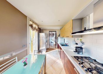 Cucina abitabile - Villa via del Torchio
 
43, Manerba del Garda - foto 13