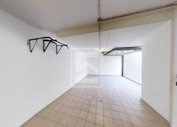 Box - Villa via del Torchio
 
43, Manerba del Garda - foto 23