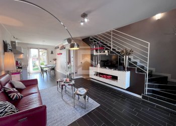 Foto 4 - Villa a Schiera Via Cuccagna
 
13, Lonato del Garda - foto 4