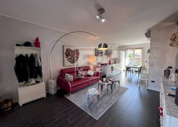 Foto 5 - Villa a Schiera Via Cuccagna
 
13, Lonato del Garda - foto 5