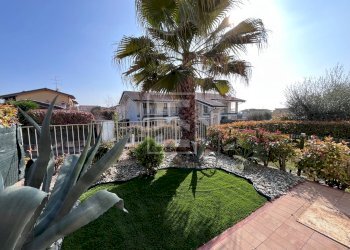 Foto 16 - Villa a Schiera Via Cuccagna
 
13, Lonato del Garda - foto 16