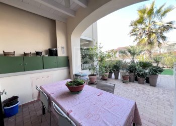 Foto 18 - Villa a Schiera Via Cuccagna
 
13, Lonato del Garda - foto 18