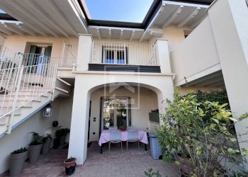 Foto 58 - Villa a Schiera Via Cuccagna
 
13, Lonato del Garda - foto 56