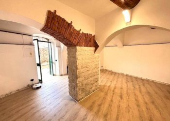 Stanza non arredata - Magazzino via Giuseppe Pessale, Genova (zona Nervi) - foto 7