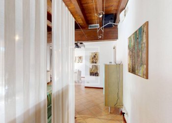 Foto 2 - Trilocale Località Sermana
 
1, Peschiera del Garda - foto 2