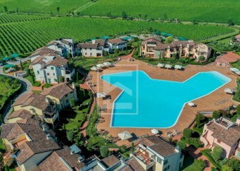 Foto 46 - Trilocale Località Sermana
 
1, Peschiera del Garda - foto 45