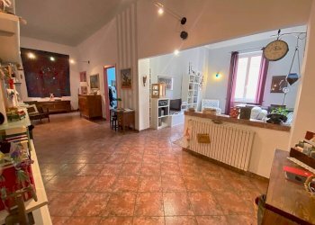 Ingresso - Quadrilocale piazza di Santa Brigida, 15, Genova - foto 21