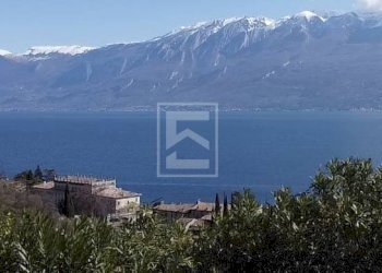 Foto 1 - Terreno edificabile via Villavetro
155/A, Gargnano - foto 1