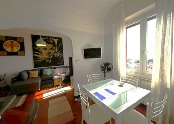 Salone - Two-room apartment via Belsito, Genova (neighborhood Nervi) - photo 9